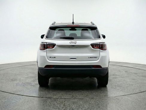 Used 2025 Jeep Compass Limited AWD/4WD image 6