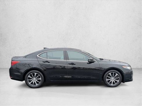 Used 2015 Acura TLX image 4