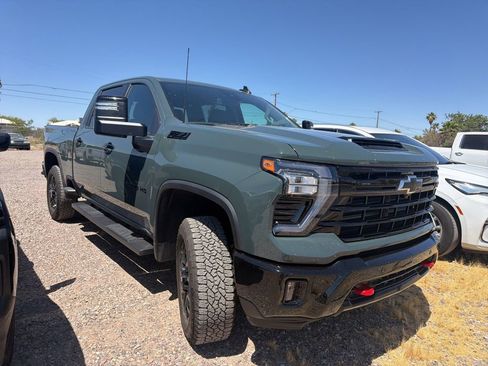 Used 2026 Chevrolet Silverado 2500 LT w/ Trail Boss Package AWD/4WD image 2
