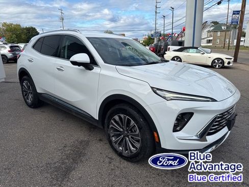 Used 2024 Buick Envision Preferred image 4