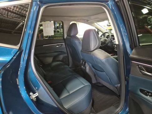 Used 2025 Nissan Murano Platinum image 14