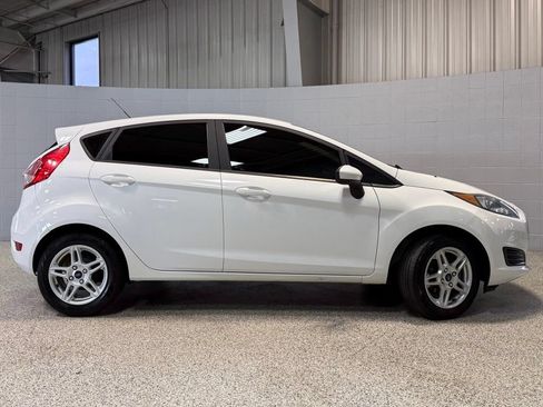 Used 2019 Ford Fiesta SE FWD image 7