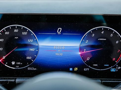 Certified 2025 Mercedes-Benz GLA 250 image 6