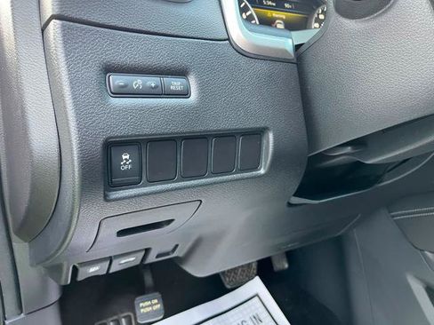 Used 2015 Nissan Murano S w/ Navigation Package AWD/4WD image 23