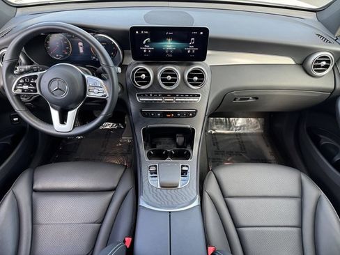 Used 2022 Mercedes-Benz GLC 300 image 10