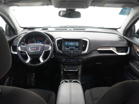 Used 2020 GMC Terrain SLE w/ Driver Convenience Package AWD/4WD image 14