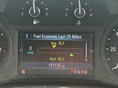 Used 2019 Buick Encore Essence AWD/4WD image 22