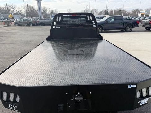 New 2026 Ford F550 4x4 Crew Cab image 32