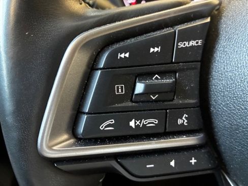 Used 2023 Subaru Ascent Touring AWD/4WD image 21