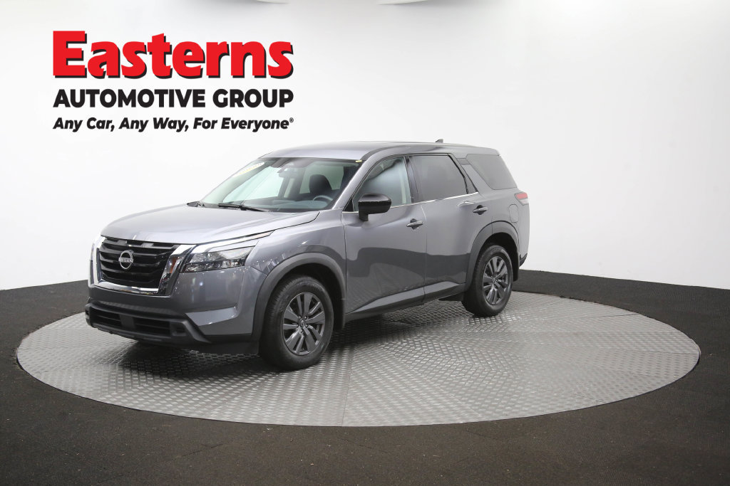 Used 2024 Nissan Pathfinder S AWD/4WD image 58