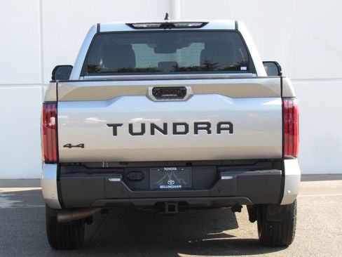 Used 2024 Toyota Tundra Limited w/ TRD Off-Road Package AWD/4WD image 7
