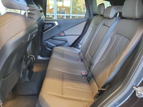 Used 2025 BMW X3 xDrive30i AWD/4WD image 16