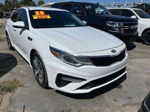 Used 2020 Kia Optima S FWD image 2