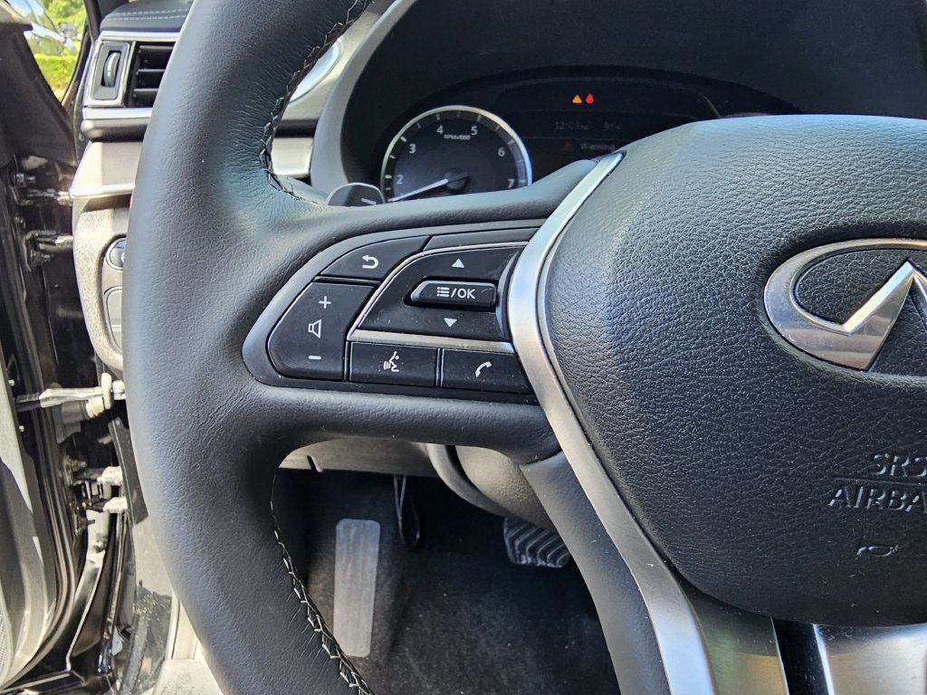 Used 2023 INFINITI QX50 Luxe FWD image 26