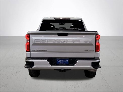 Used 2019 Chevrolet Silverado 1500 Custom w/ Custom Value Package AWD/4WD image 11