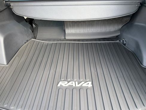 New 2025 Toyota RAV4 XLE w/ Convenience Package image 13