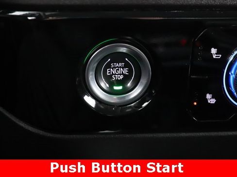 Used 2023 GMC Sierra 1500 Elevation image 23