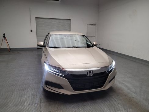 Used 2018 Honda Accord LX image 14