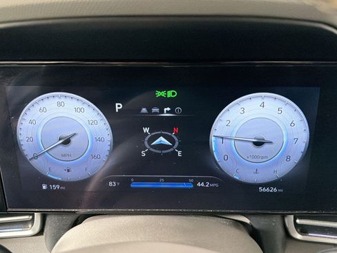 Used 2025 Hyundai Elantra SEL FWD image 20