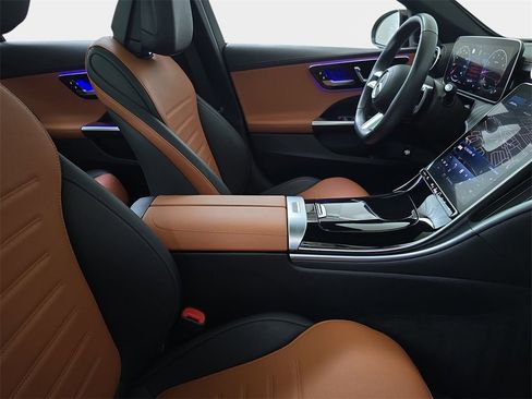 Used 2024 Mercedes-Benz C 300 C 300 image 11