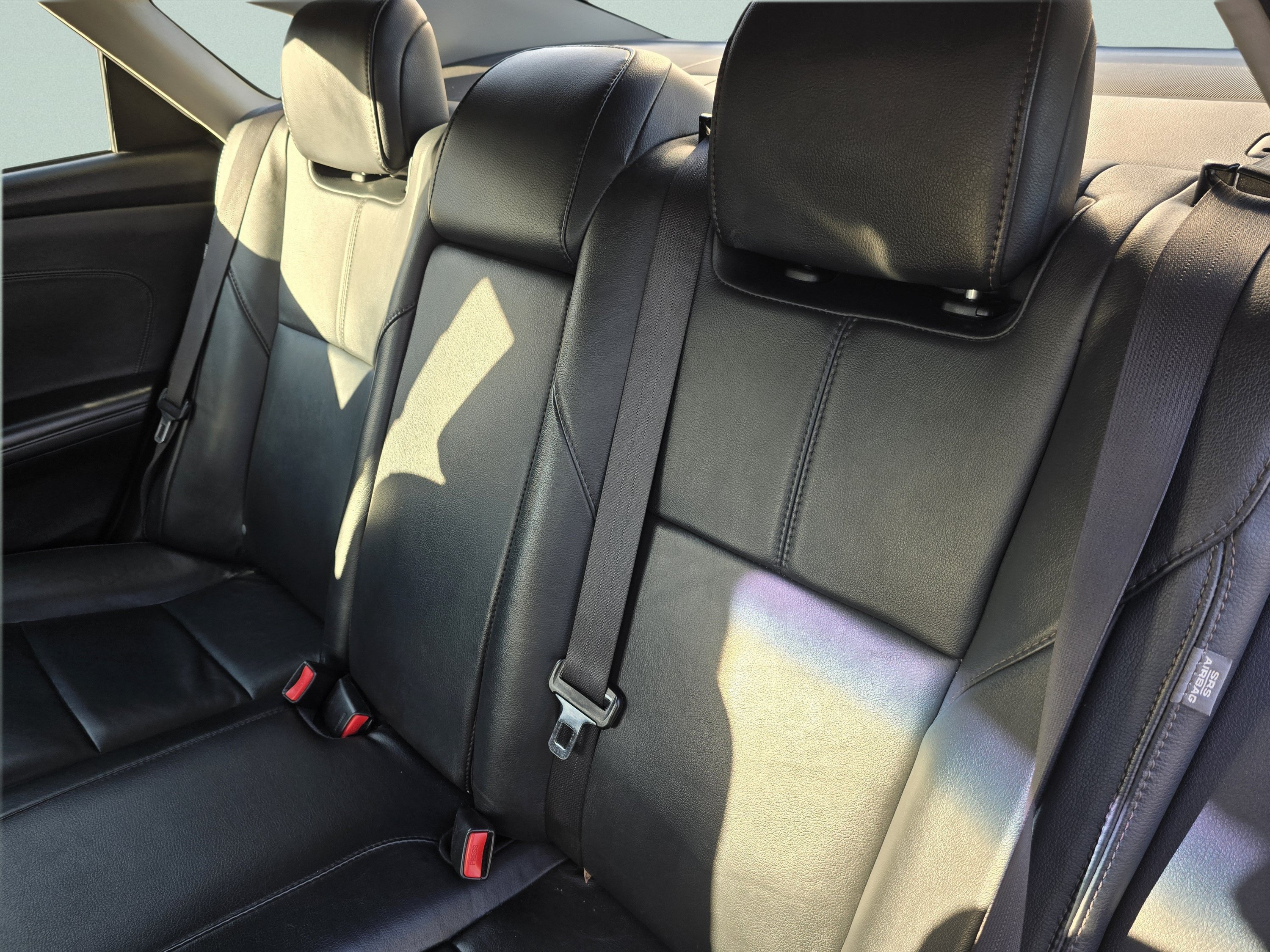 Used 2013 Toyota Avalon XLE FWD image 26