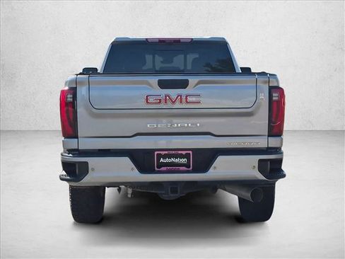 Used 2025 GMC Sierra 2500 Denali w/ Denali Reserve Package AWD/4WD image 6