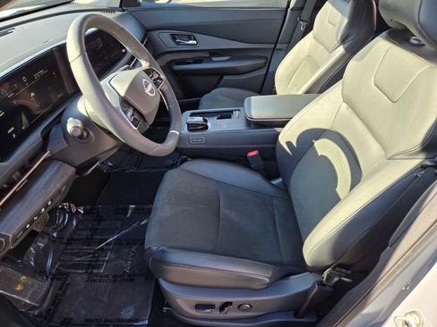 Used 2024 Nissan Ariya ENGAGE+ e-4ORCE image 11