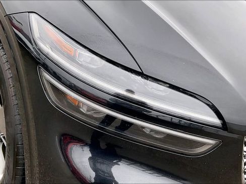 Used 2022 Genesis GV70 3.5T Sport w/ Cargo Package image 28