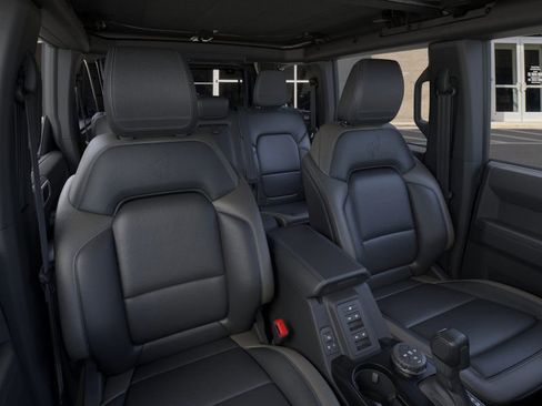 New 2026 Ford Bronco Outer Banks image 10