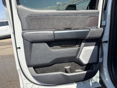 Used 2026 Ford F350 Platinum image 16