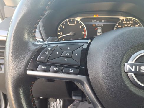 Certified 2024 Nissan Altima 2.5 SR FWD image 13