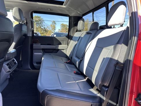 Used 2021 Ford F150 Lariat w/ Max Trailer Tow Package image 23