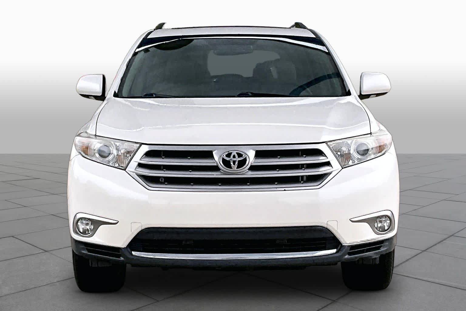 Used 2013 Toyota Highlander Limited AWD/4WD image 3