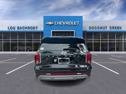 Used 2025 Hyundai Palisade SEL FWD image 7