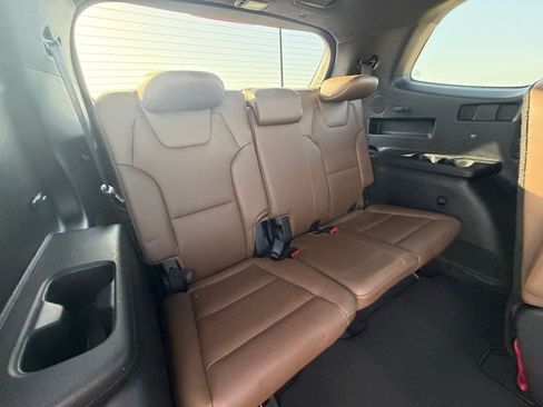 Used 2021 Kia Telluride SX w/ SX Prestige Package AWD/4WD image 17