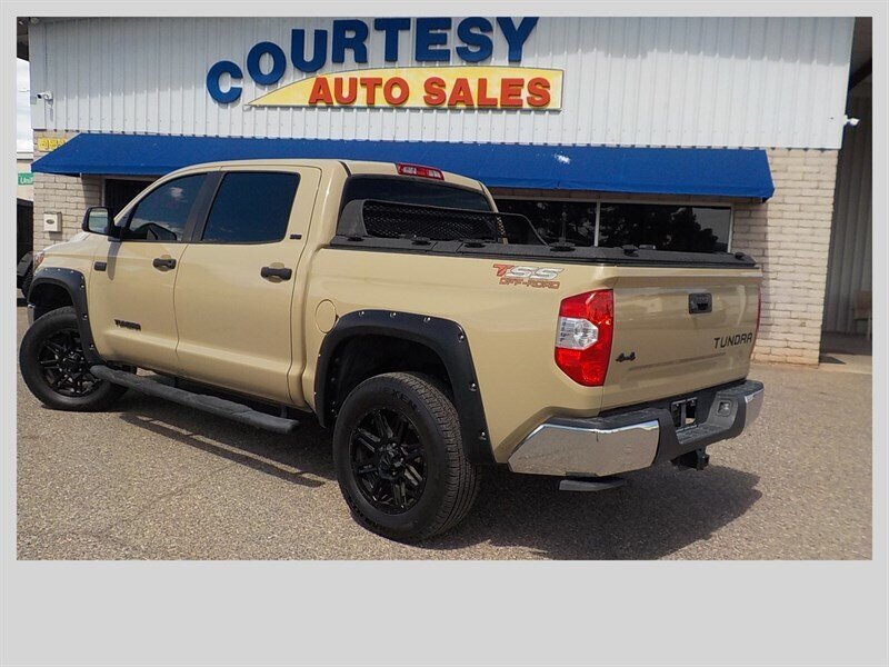 Used 2019 Toyota Tundra SR5 w/ SR5 Upgrade Package AWD/4WD image 5