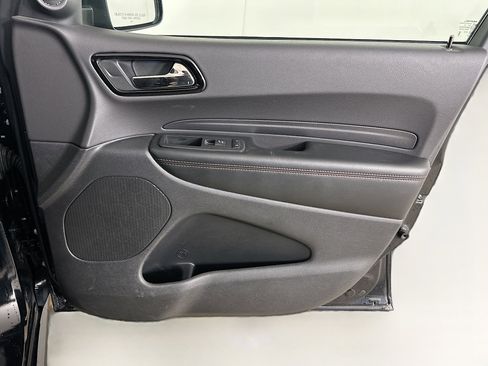Used 2025 Dodge Durango GT image 34