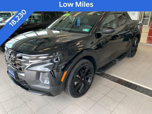 Certified 2024 Hyundai Santa Cruz Night image 2