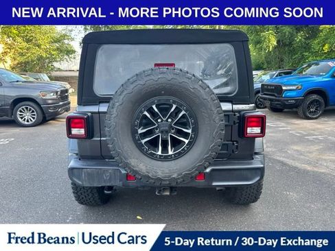 Used 2024 Jeep Wrangler Sport AWD/4WD image 3