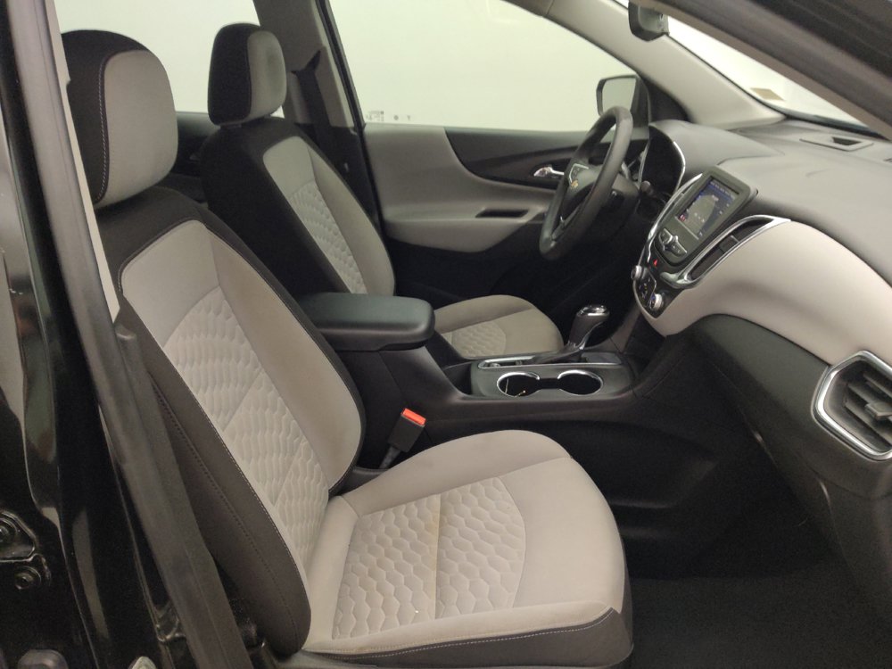Used 2021 Chevrolet Equinox LS FWD image 21