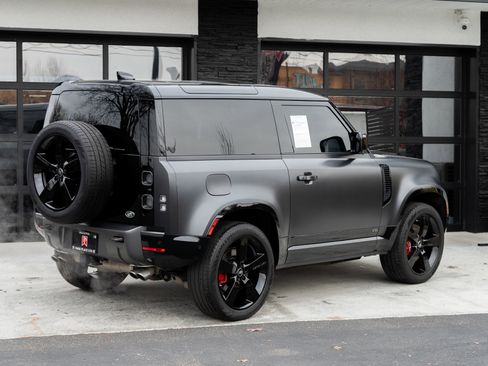 Used 2023 Land Rover Defender 90 Carpathian Edition image 10