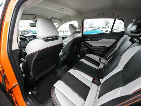 Used 2018 Subaru Crosstrek 2.0i Limited w/ Popular Package #3 image 18