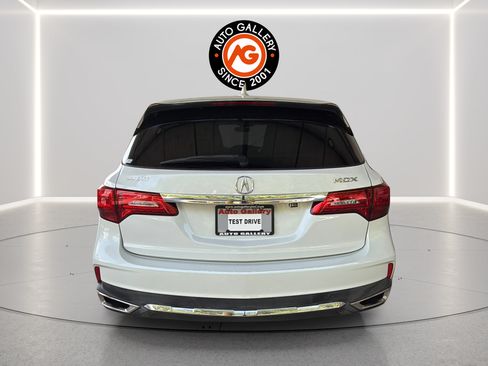 Used 2020 Acura MDX FWD image 6
