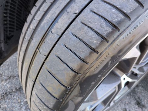 Used 2023 BMW X5 sDrive40i w/ Premium Package image 12