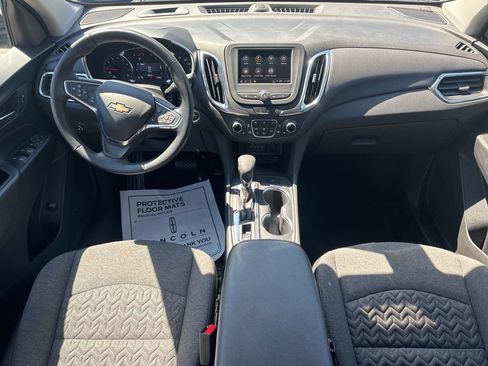 Used 2024 Chevrolet Equinox LT FWD image 11