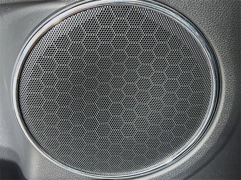 Used 2022 Honda HR-V EX-L image 15