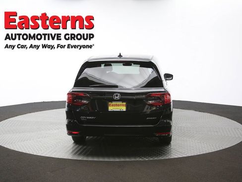 Used 2024 Honda Odyssey Sport image 40