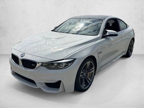 Used 2019 BMW M4 Coupe RWD image 1