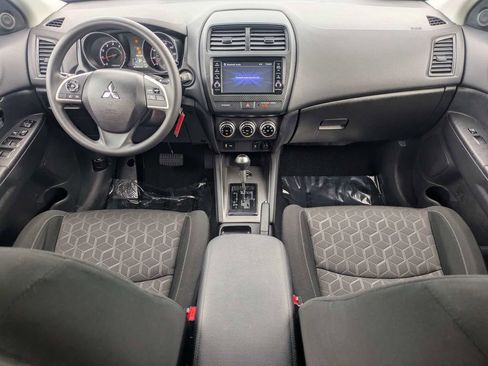 Used 2024 Mitsubishi Outlander Sport ES AWD/4WD image 14