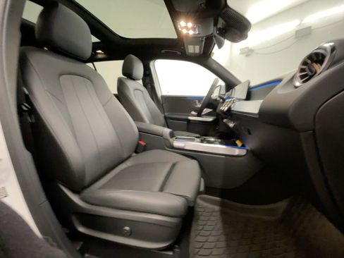 Certified 2026 Mercedes-Benz GLB 250 image 30